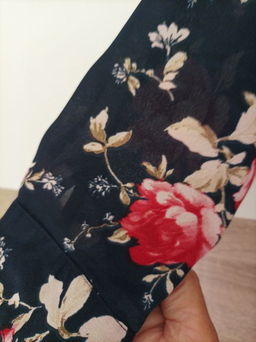 Vestido Tiffosi muito bom