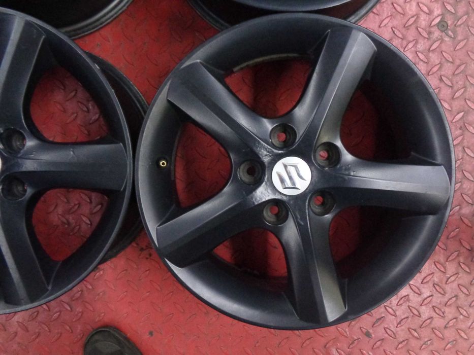 Alu Felgi SUZUKI 6Jx16 , 5x114,3 , ET50 , 4szt. Czarne , ANDAR Opony ...