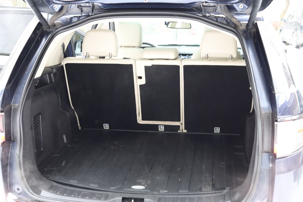 Land rover discovery sport 2016