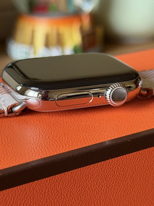 Apple Watch Series 11 Hermés Edition de 42mm GPS + Cellular