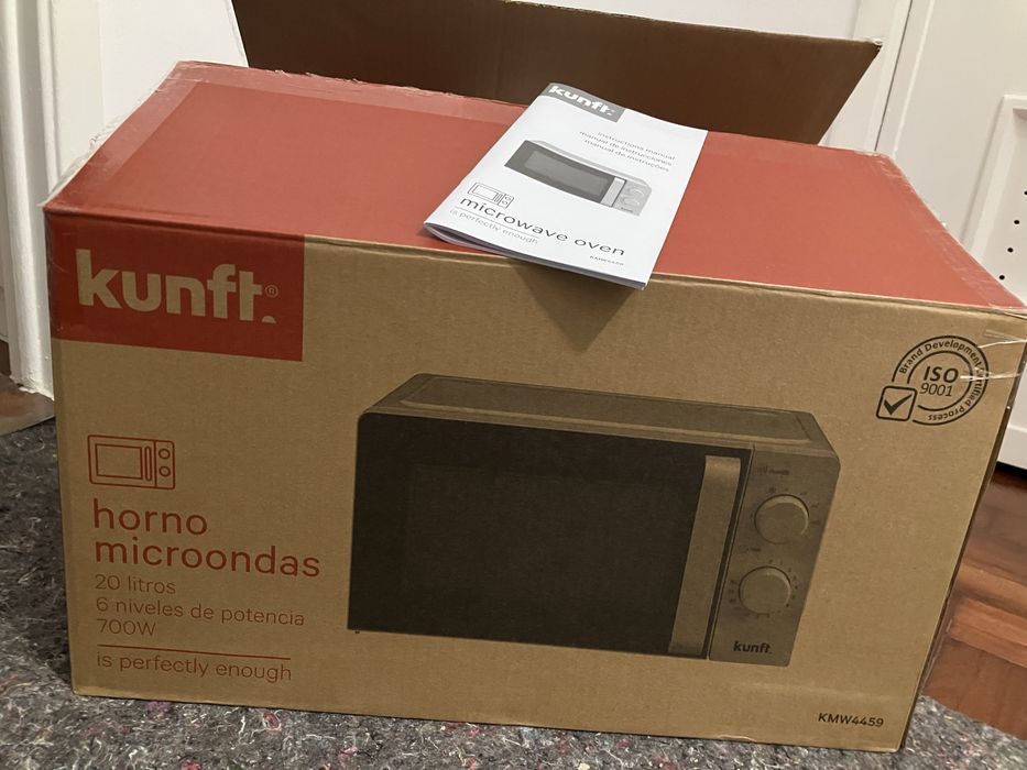 Microondas Kunft.