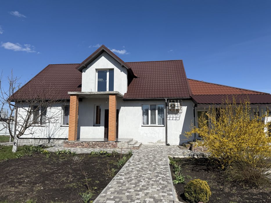 Продаж цегляного будинку. Васильків.