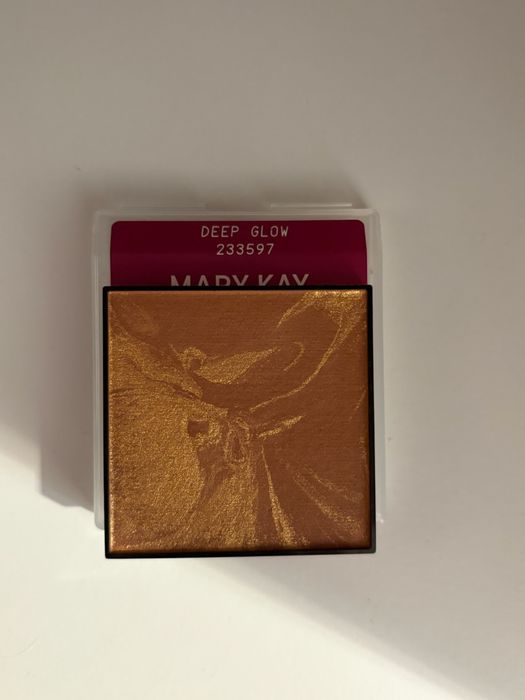 Puder Brązujący Deep Glow (Błyszczący)