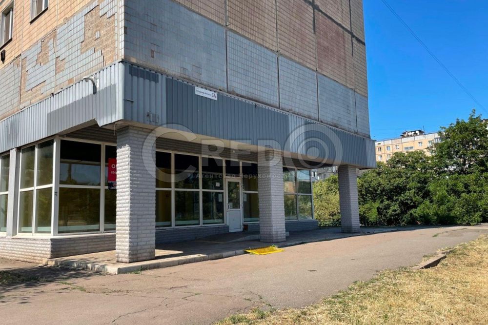 Оренда магазину вул. В. Великого