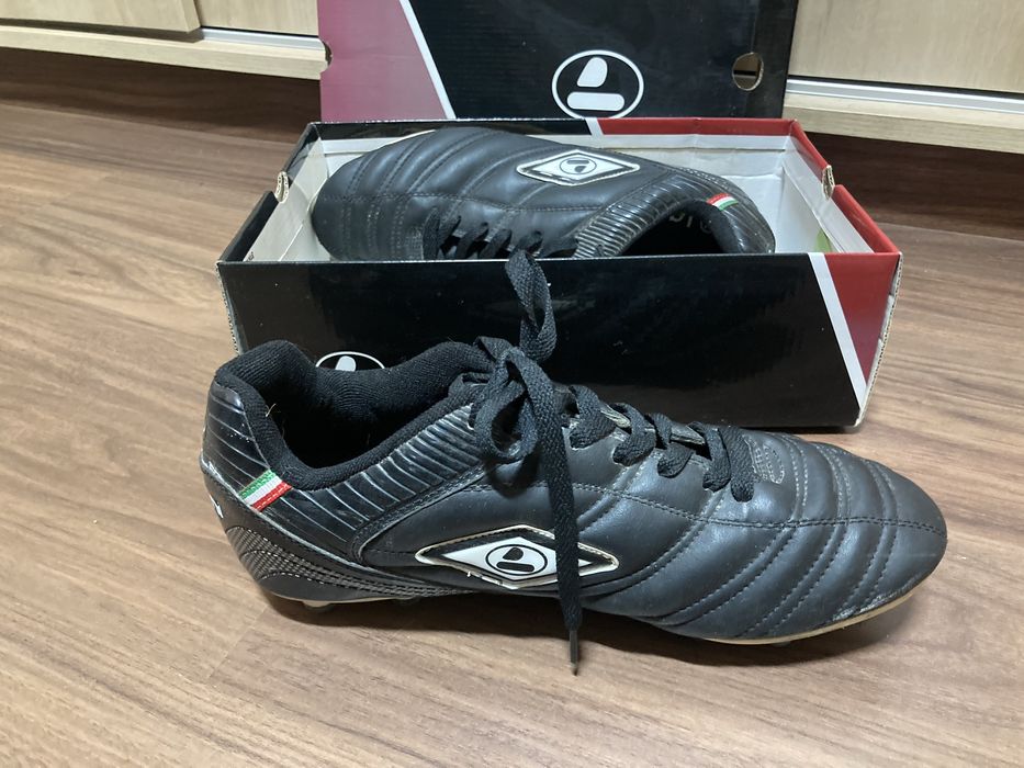 Chuteiras de Futebol - Lacatoni