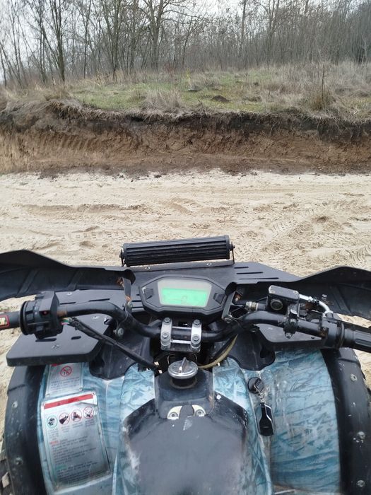 Квадроцикл hummer 250cc