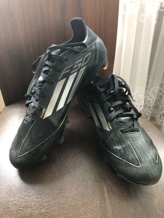 Buty do piłki nożnej Adidas