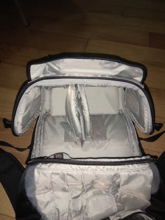 Mochila lowepro como nova