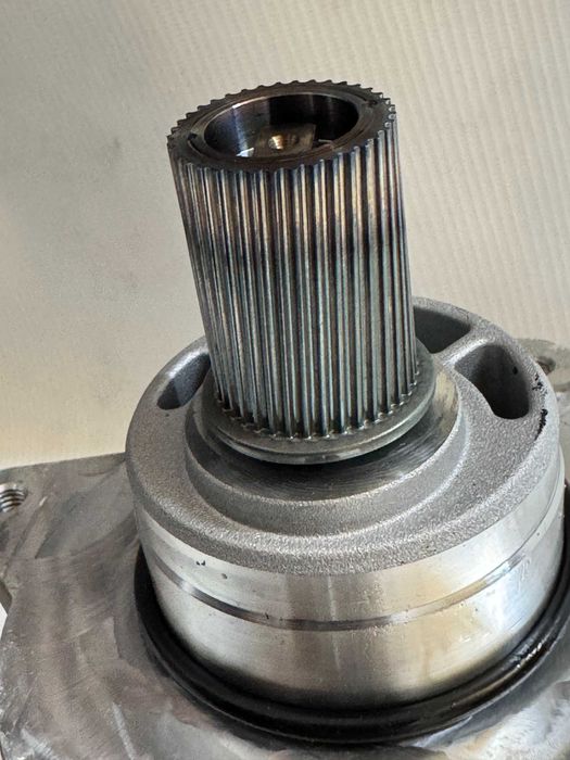 Електродвигун рульової рейки Tesla
model 3/ Y