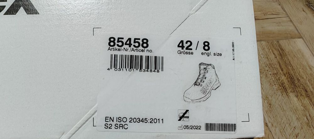 Buty robocze UVEX 85458, rozmiar 42