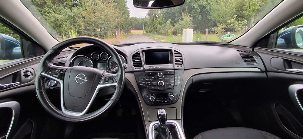 Opel Insignia 2.0 2011r