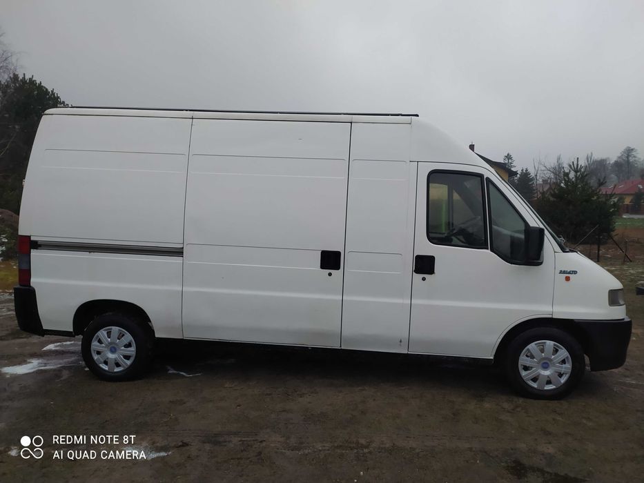 Transport mebli usługi transportowe bus przewóz rzeczy