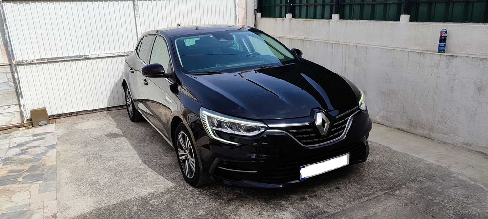 Cedência de empresa TVDE com CAE e viatura diesel com 79 244 km