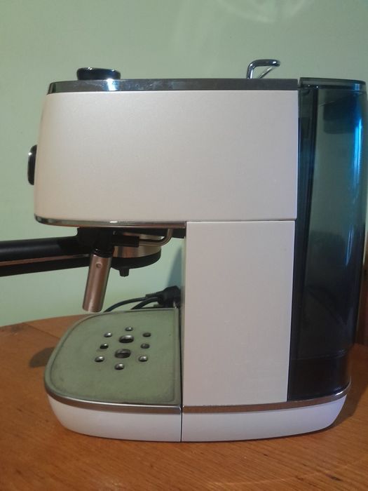 Кавомашина Delonghi