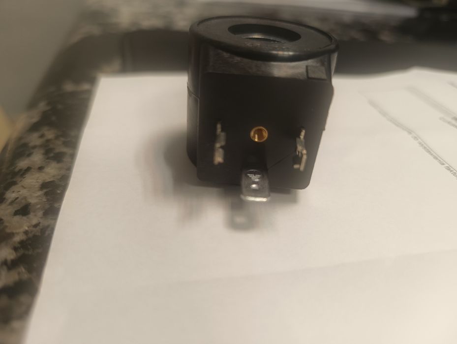 Flucom Cewka 24VDC 18W fi13,1 h=35,7mm