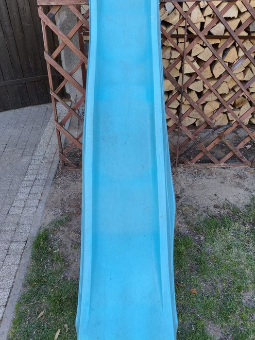 Ślizg zjeżdżalnia