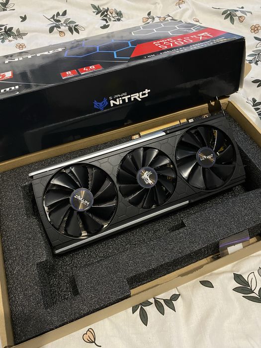 rx 5700 xt sapphire nitro - купити комп'ютери та комплектуючі