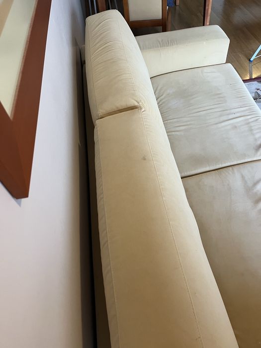 Sofá Bege com Cama