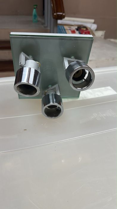 Três Apliques de Parede / Candeeiros
