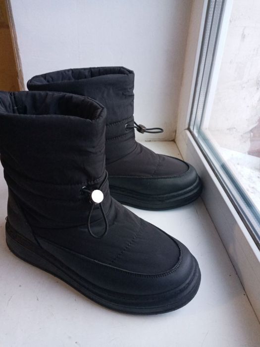 Зимние ботинки