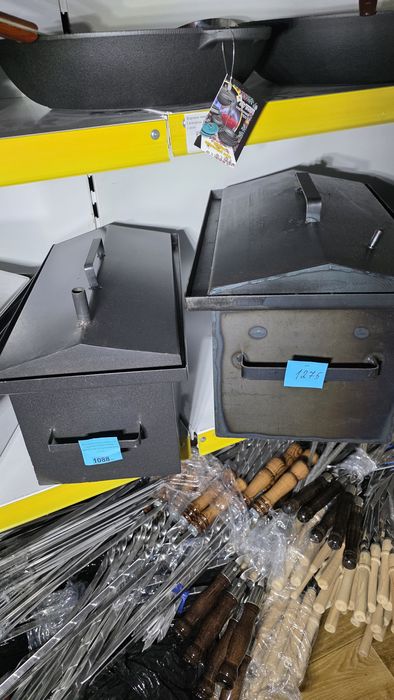 Коптильня гарячого копчення з гідрозатвором нержавійка та чорна сталь