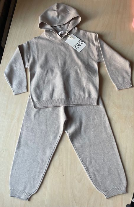 Дитячий костюм Zara 104р