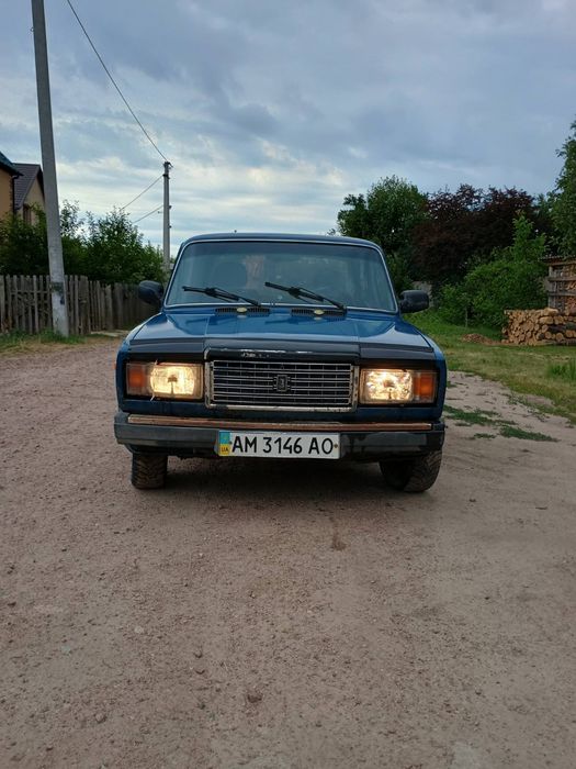 ВАЗ 2107 2004 рік.