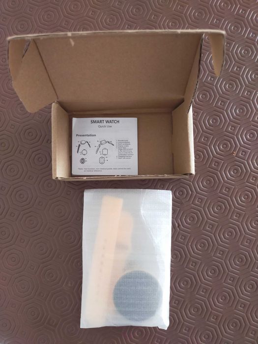 Security Camera and Smartwatch64738552444417124