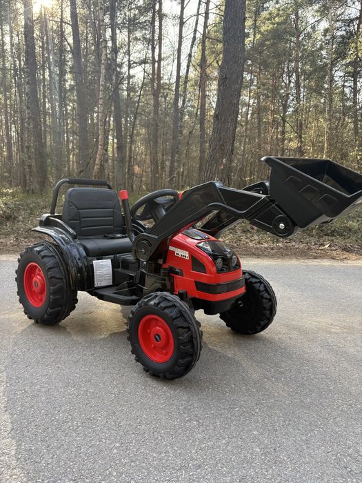 Traktor elektryczny na akumulator zabawka