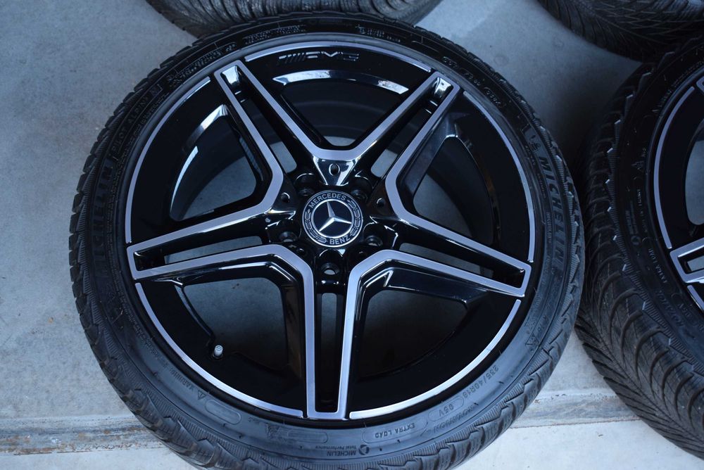 Mercedes CLA 35 AMG X117 X118 A W177 35  AMG MICHELIN MO