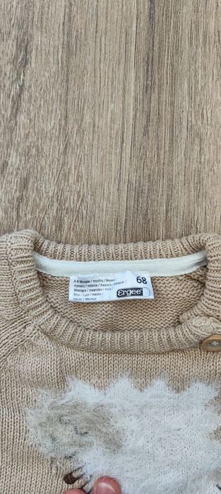 Zestaw sweter + spodenki rozm. 68
