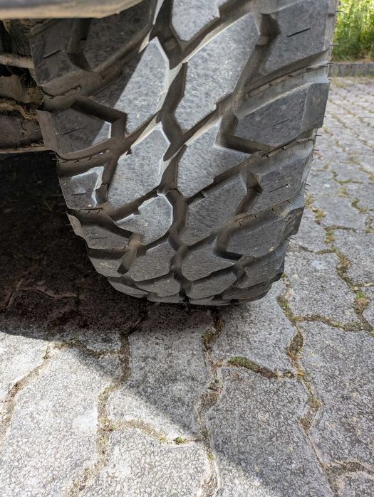 Vendo 4 pneus Ecovision VI-186 MT (Mud Terrain) 245/75 R16