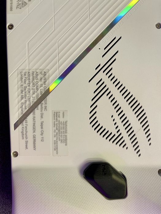 Asus  Rog Ally RC71L Z1 Extreme