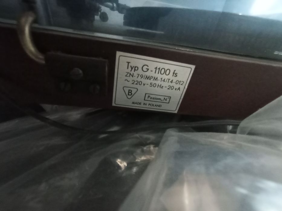 00Gramofon UnitraFonica Daniel G-1100FS.