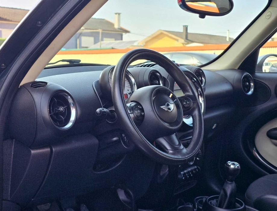 MINI COOPER D COUNTRYMAN 1.6D 112CV "FULL EXTRAS"