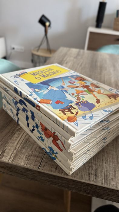 Coleção 25 livros Disney com Audio Cassetes