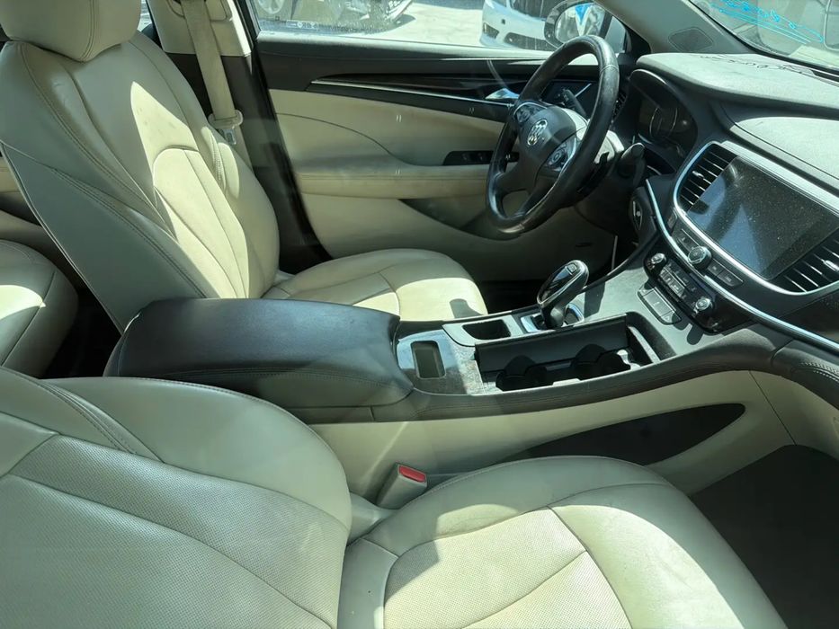 Buick Lacrosse 2.5 гибрид