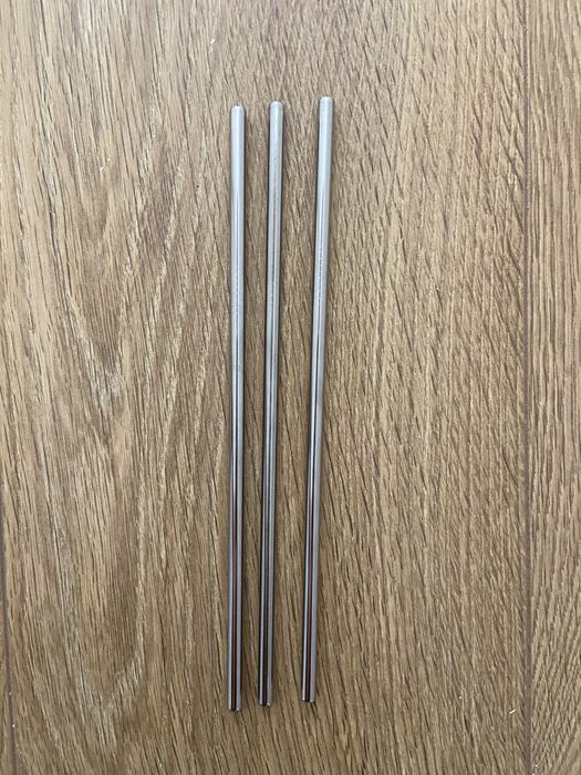 Vendo 3 palhinhas metalicas