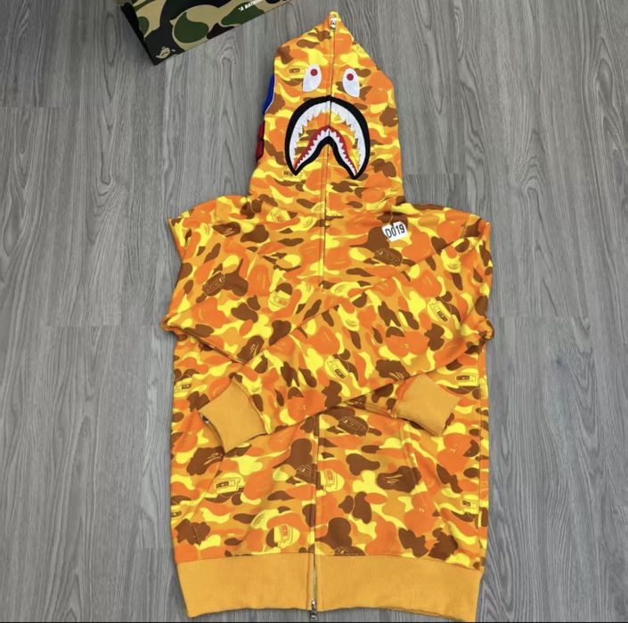 Чоловіче зіп-худі Bape Camo Yellow жовте, брендова кофта толстовка з капюшоном на блискавці Бейп Акула PUBG фліс