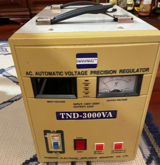 Regulador de potência, voltagem