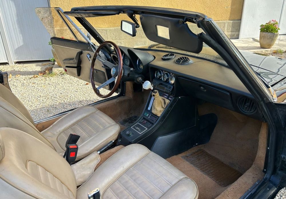 Alfa Romeo spider 2000