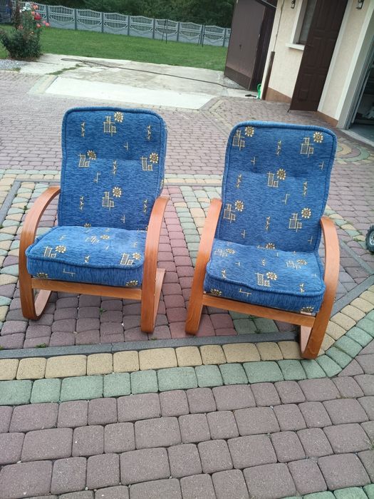 Dwa bujane fotele stan BDB