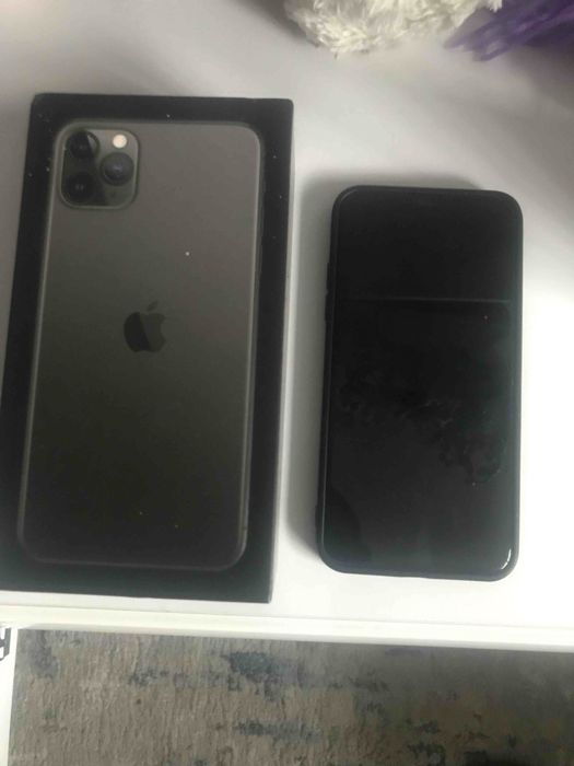 Продам iPhone. 11 Pro Maх у дуже гарному стані. 64GB