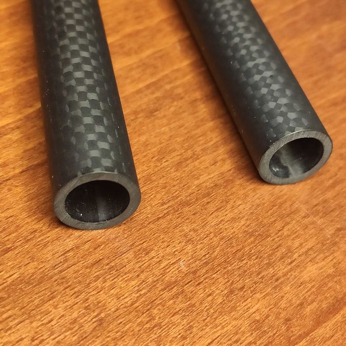 Wałki karbonowe 15mm 30cm (2 sztuki) Pręt Węglowy Rod do Rigu