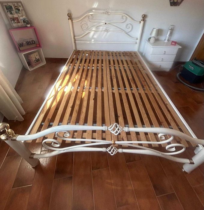 Cama de Casal (2,00mx1,50m)