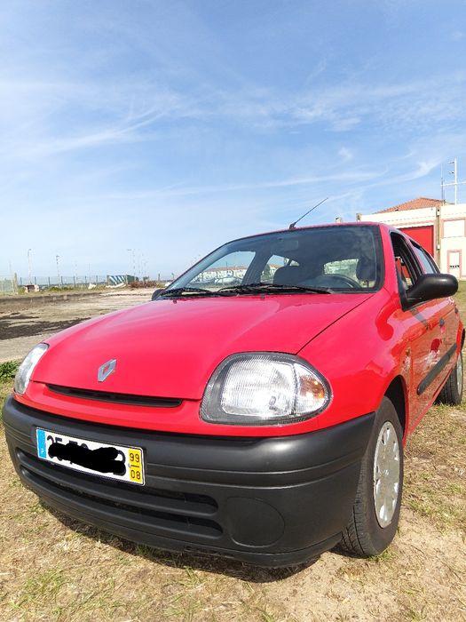 Clio 1.2 ,19000km "novo"