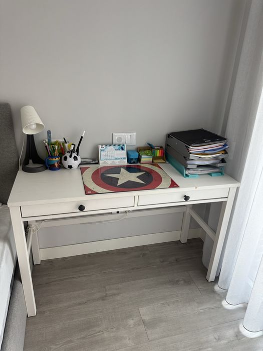 Secretária Ikea