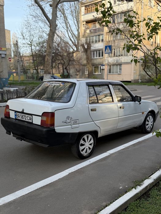Своя машина 1.2 газ бензин