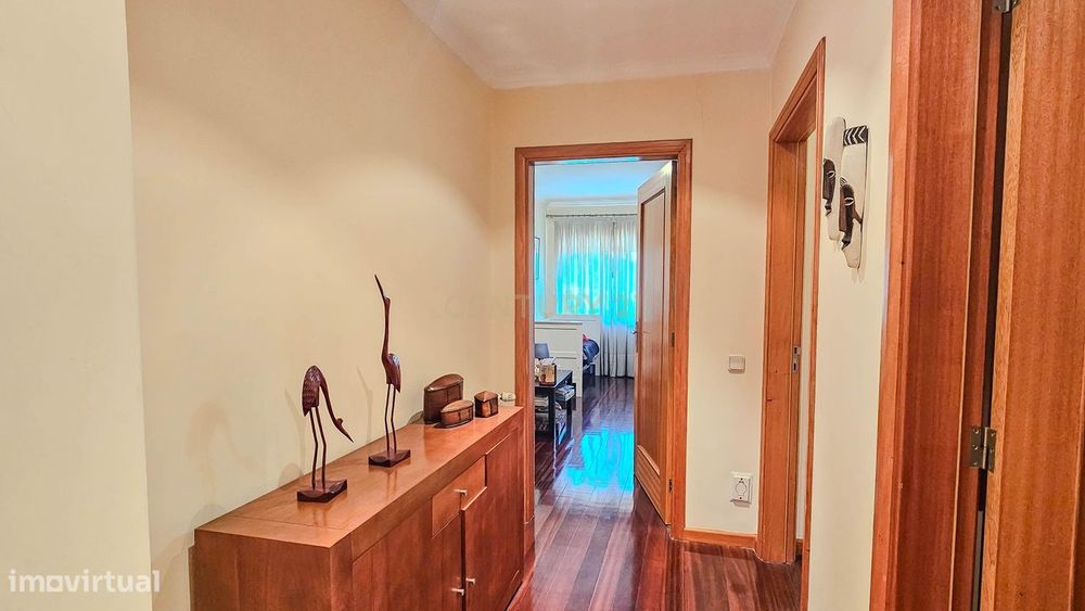 Apartamento T2+1 em Alfena, junto ao Parque Vale do Leça com garagem e