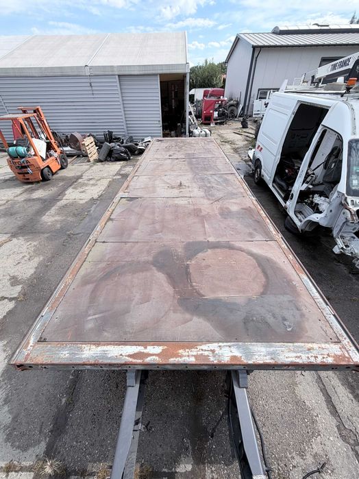 PLATFORMA 8,20x2,47 zabudowa Renault Gama 2016